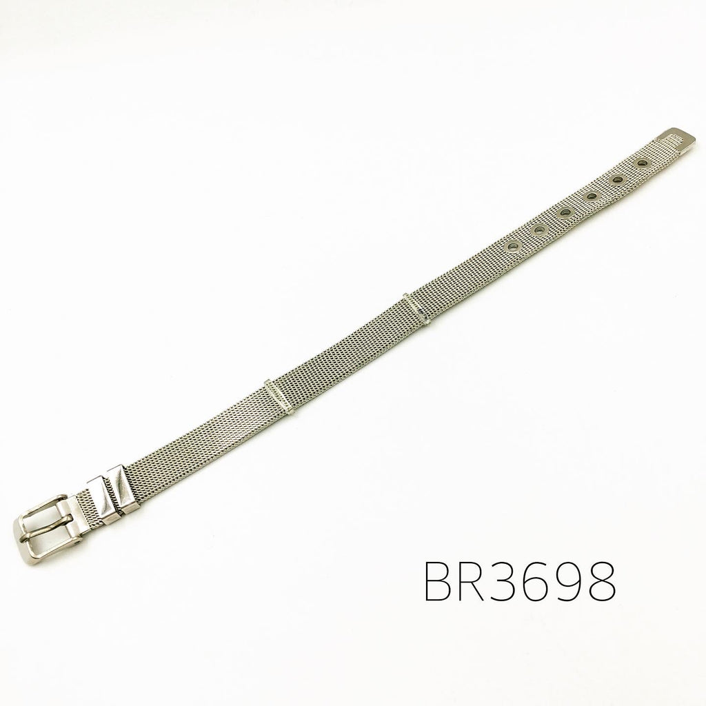 BR3698